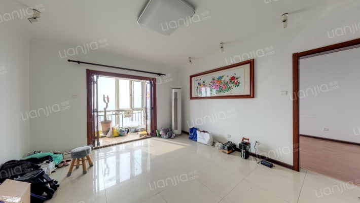 虹畔馨苑二手房实景图