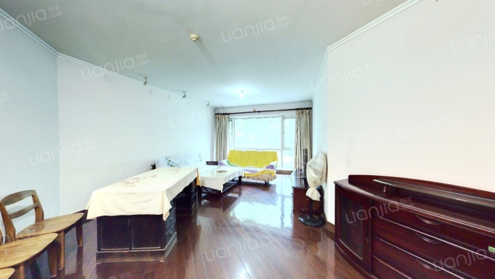 梅花山庄湖畔之星二手房实景图