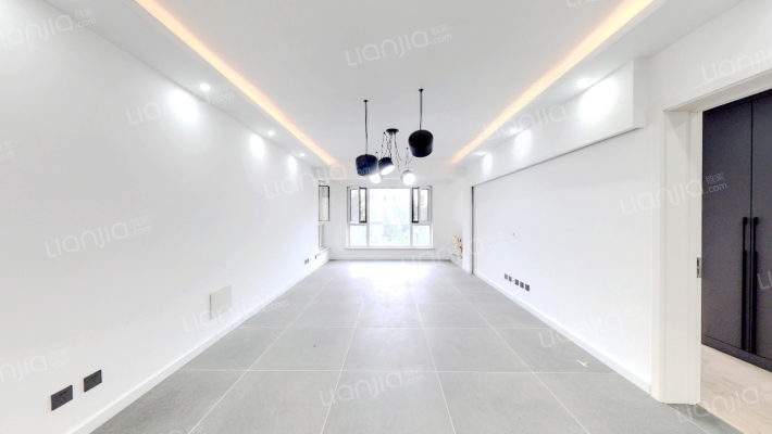 亿博隆河谷柒馆二手房实景图