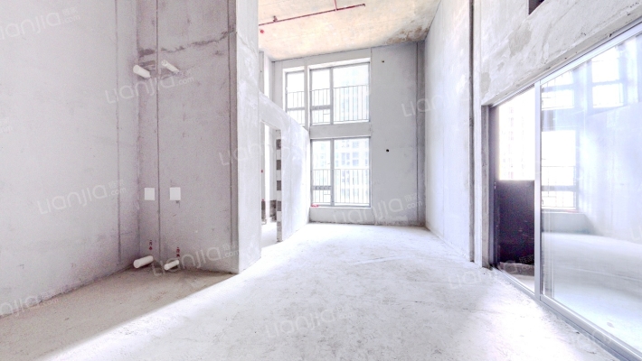 越秀国际总部广场二手房实景图