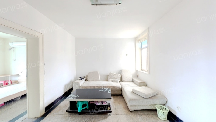 民航小区二手房实景图