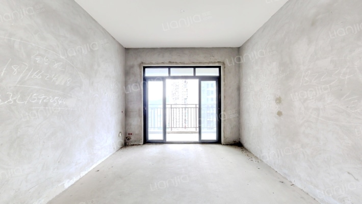 朗苑二手房实景图