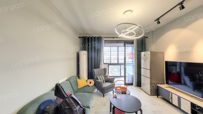 石碁绿庭雅苑二手房实景图