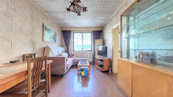 新养蚕里新村二手房实景图