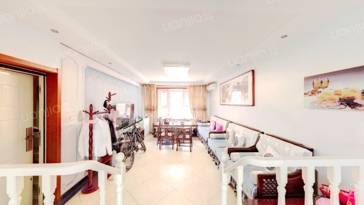 丽日青城二手房实景图