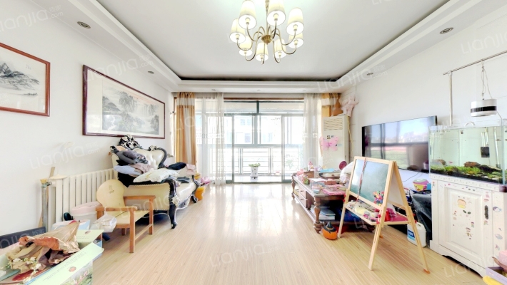 水晶之都二手房实景图