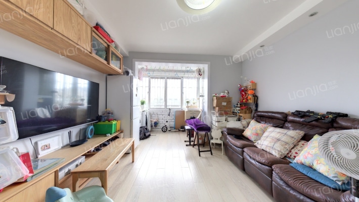 菊泉新城(陆翔路358弄)二手房实景图