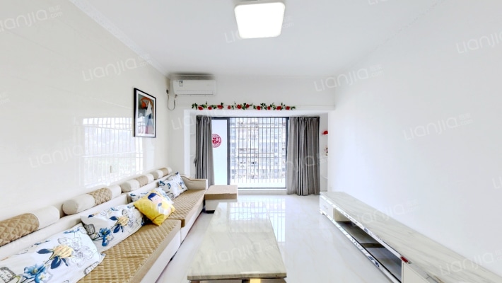 嘉葆润金座二手房实景图