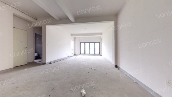 世茂佘山里二手房实景图