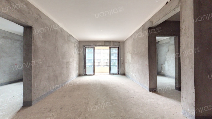 朗基水印三生香屿二手房实景图