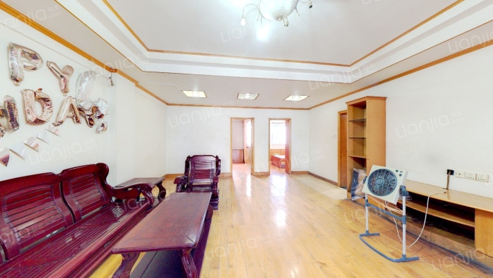 乌山新村二手房实景图