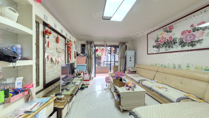 万科四季花城六期二手房实景图