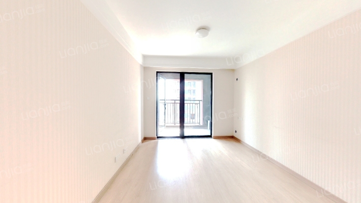 万科城市之光二三期二手房实景图