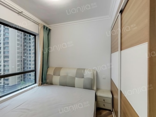 合租·德商华府天骄 2居室 南卧