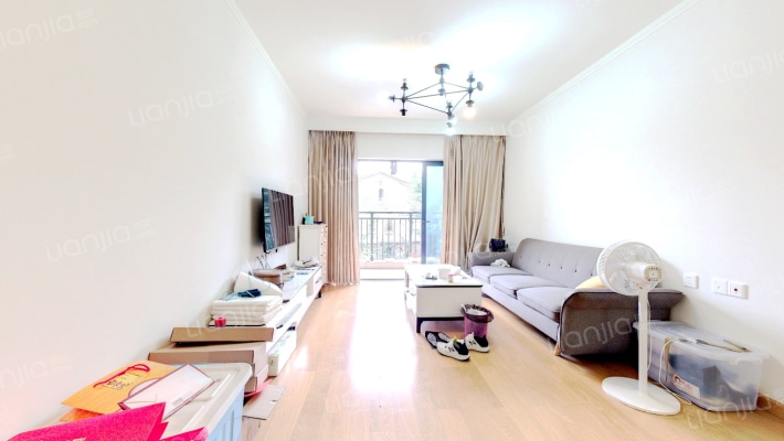 卓越蔚蓝山二手房实景图