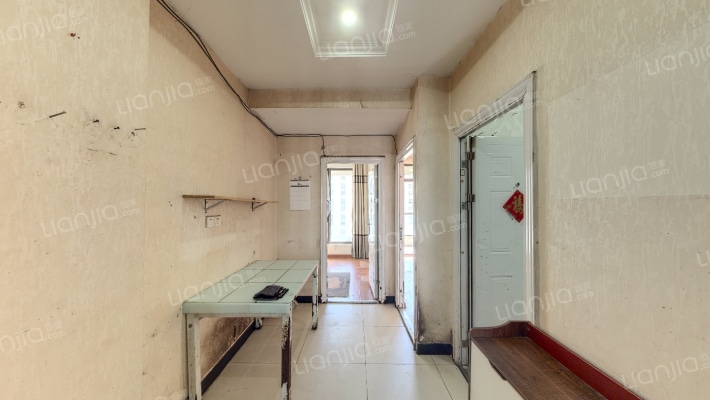 明湖花苑四期二手房实景图