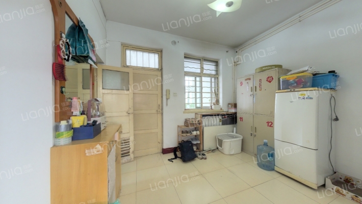 电业小区二手房实景图