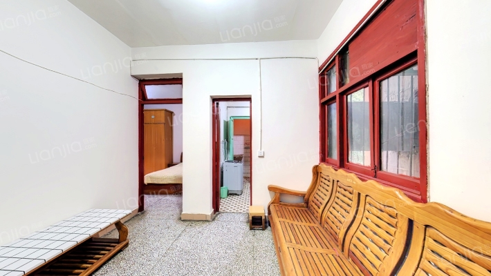 华一坡社区二手房实景图