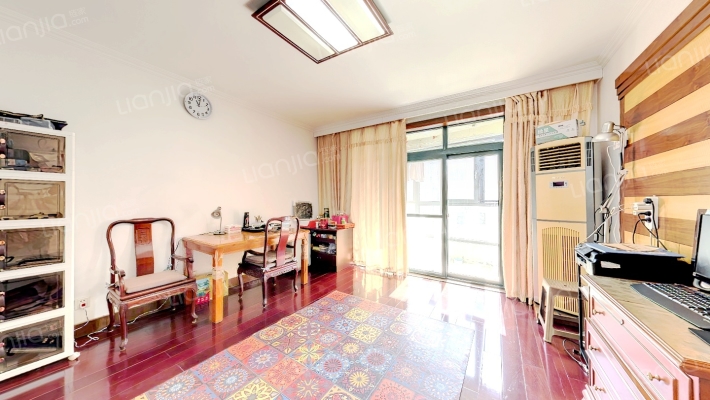 世纪华庭二手房实景图