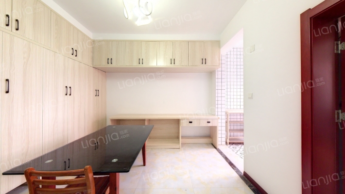 万福广场二手房实景图