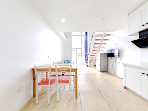 整租·太平洋商业广场 1室1厅 跃层 东