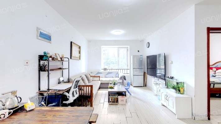 中南世纪城一期二手房实景图