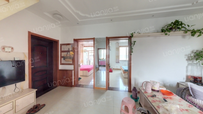 水岸豪庭二手房实景图