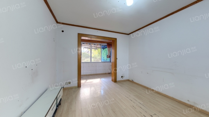 财政局宿舍二手房实景图