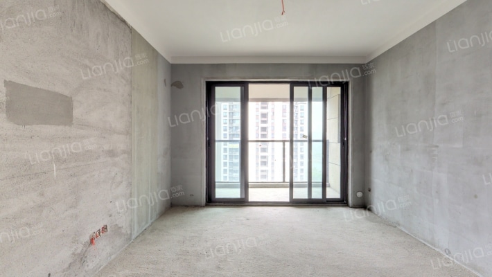 南益·名士豪庭二手房实景图