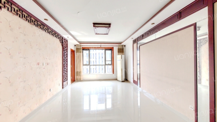 万达广场B2北区二手房实景图