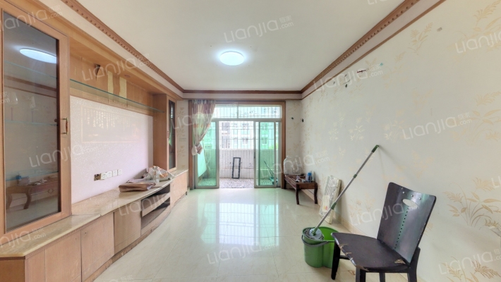 路苑二手房实景图