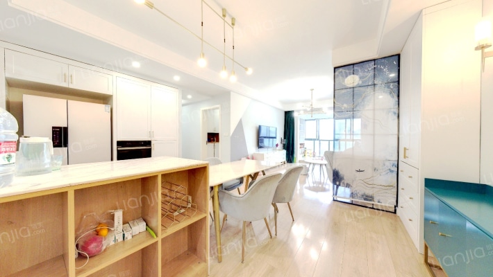 龙湖江与城原山时光二手房实景图