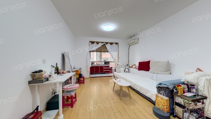 易和蓝钻二手房实景图