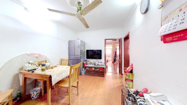 营苑东村二手房实景图