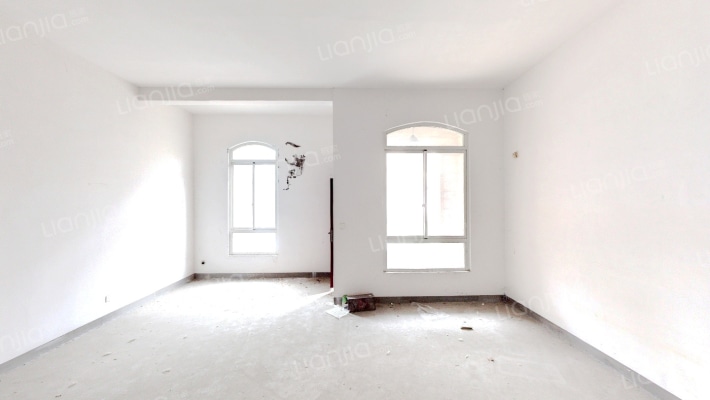 嘉利华府庄园二区二手房实景图