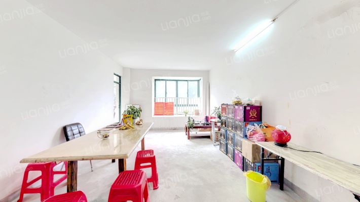 宏宇绿色新都二手房实景图