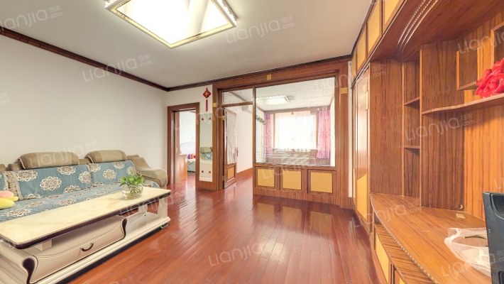 鸿宇小区二手房实景图