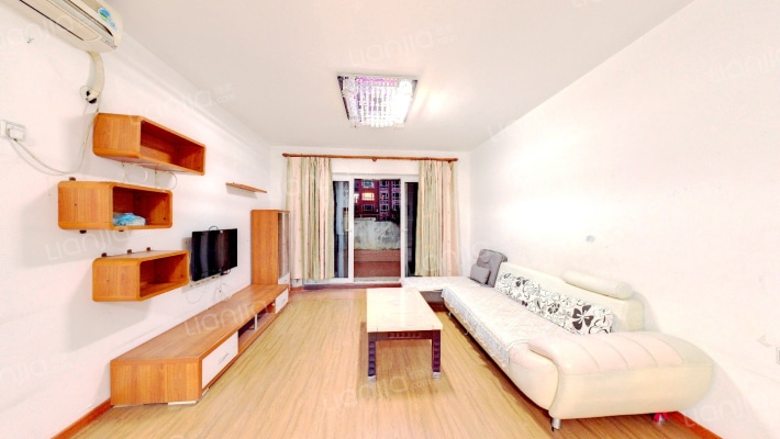 御鹿华庭A期二手房实景图