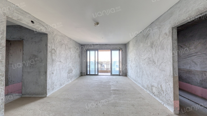 恒大绿岛新城F区二手房实景图