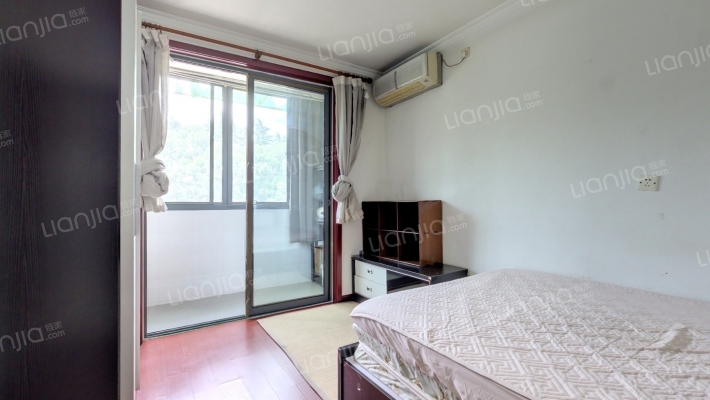 邮航小区二手房实景图