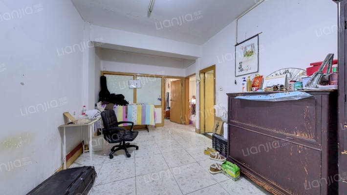 东新街小区二手房实景图