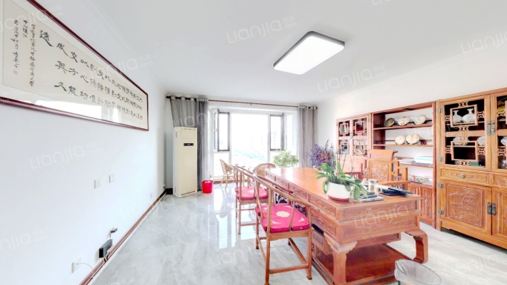 怡禾风景二手房实景图