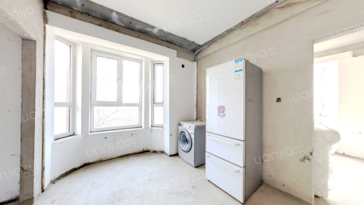 鼎新鼎润四季二手房实景图