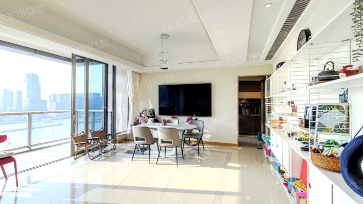 滨江凯旋门二手房实景图