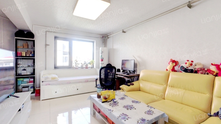 新桥大街61号院二手房实景图