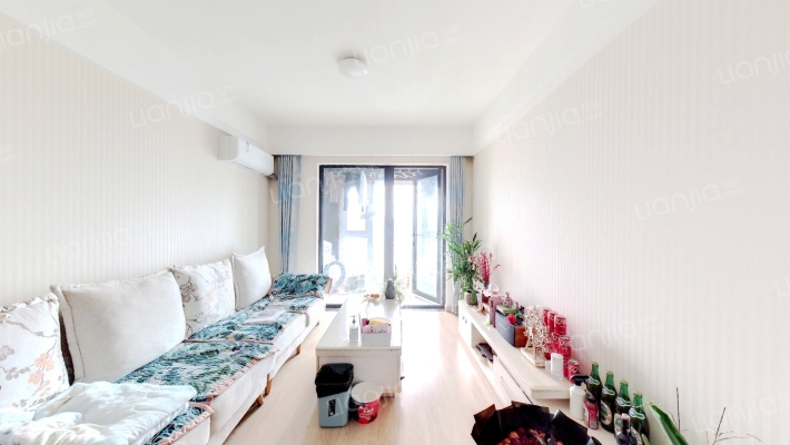 万科城市之光一期二手房实景图