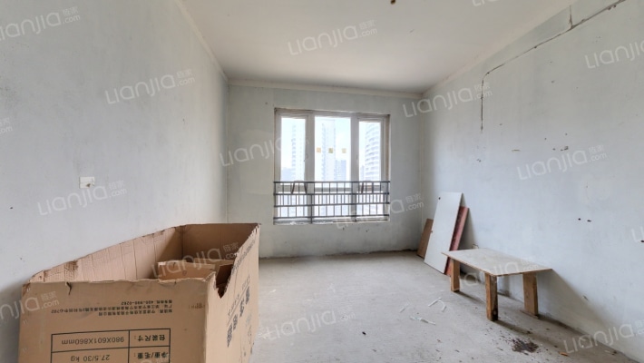 万峰城B区MINI公馆二手房实景图