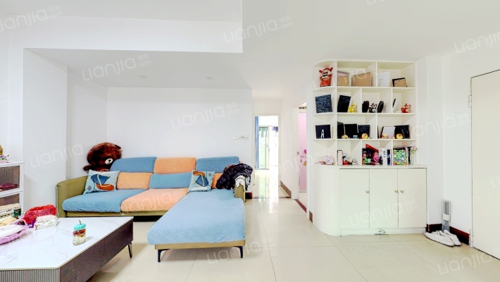 跃进路小区二手房实景图