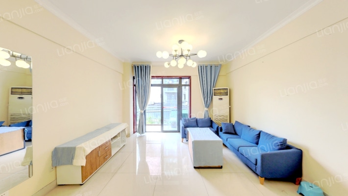 金域港湾二手房实景图