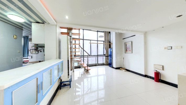 新城市广场二手房实景图